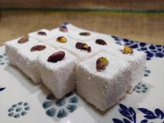 Antep Fıstıklı Sultan Lokumu - Bol Fıstıklı ve Hindistan Cevizli