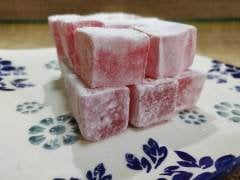 Güllü Lokum - Geleneksel Kare Kesim (Yumuşak)